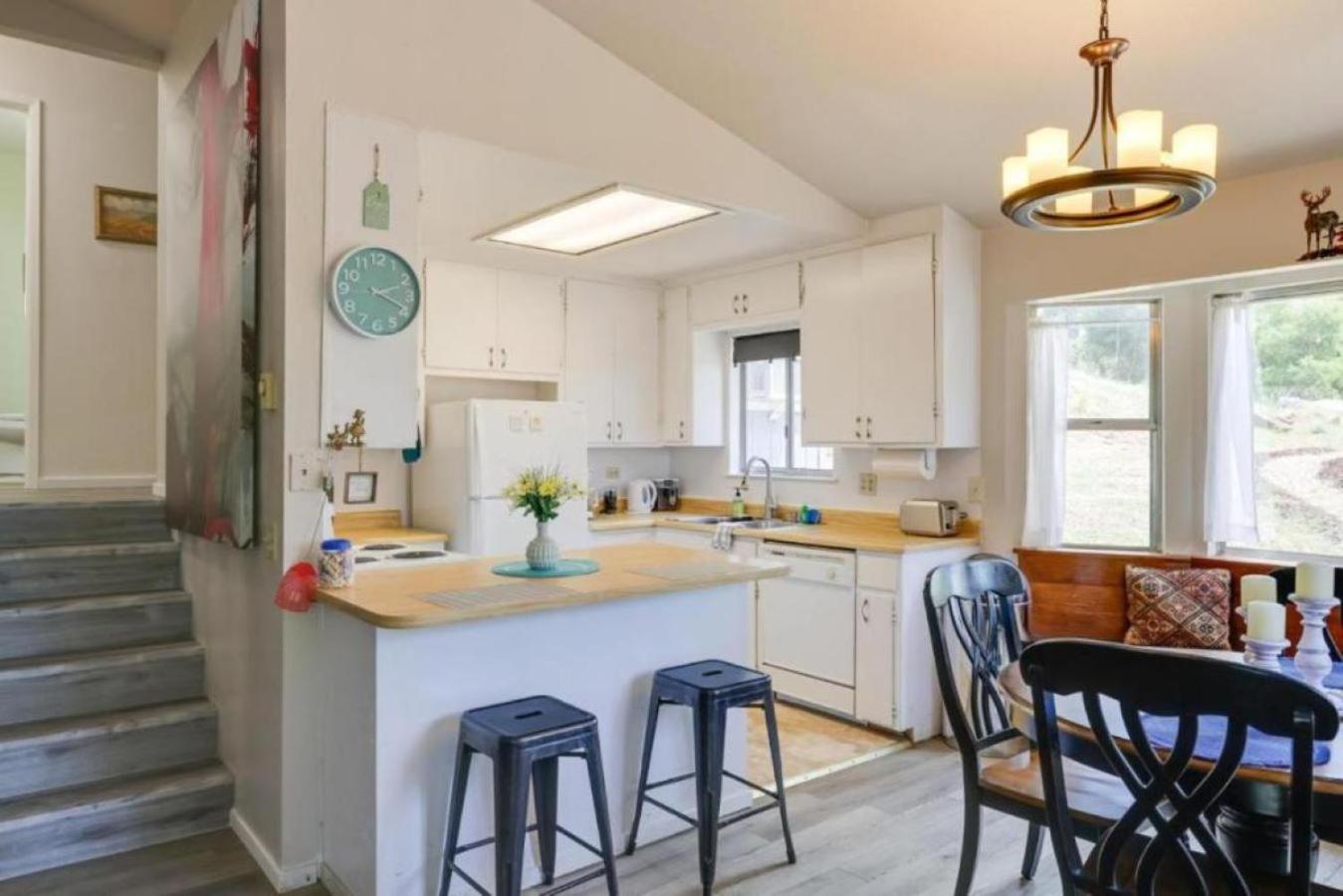 New! Cozy & Secluded House W/deck - Near Yosemite! Ferienhaus *