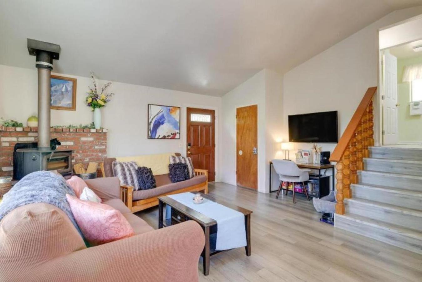 New! Cozy & Secluded House W/deck - Near Yosemite!