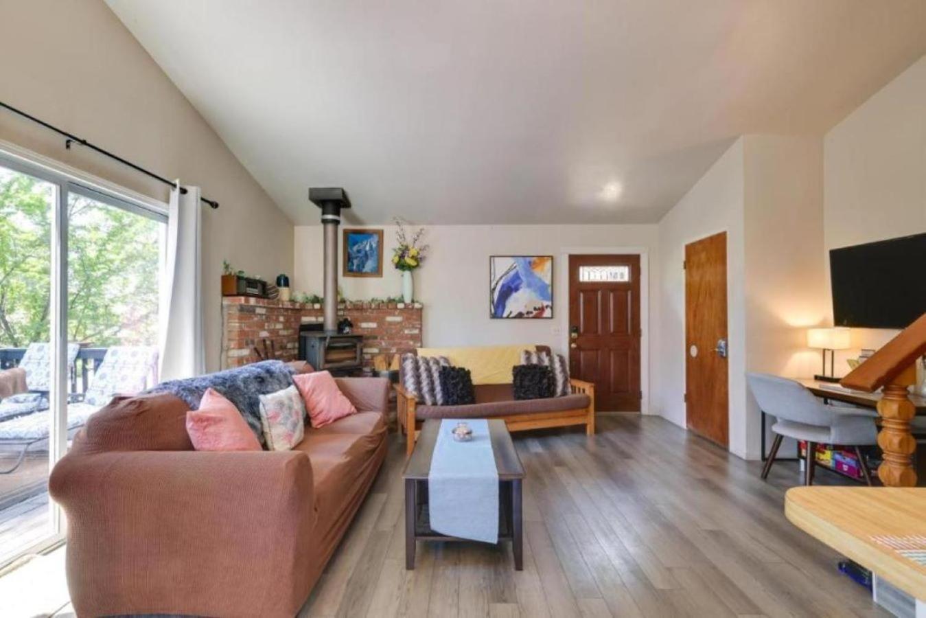 New! Cozy & Secluded House W/deck - Near Yosemite! Ferienhaus *